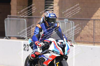 media/Aug-26-2022-Fastrack Riders (Fri) [[055e3b3c9d]]/level 2/Session 1 Start Finish/